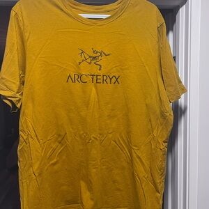 Arcteryx T shirt